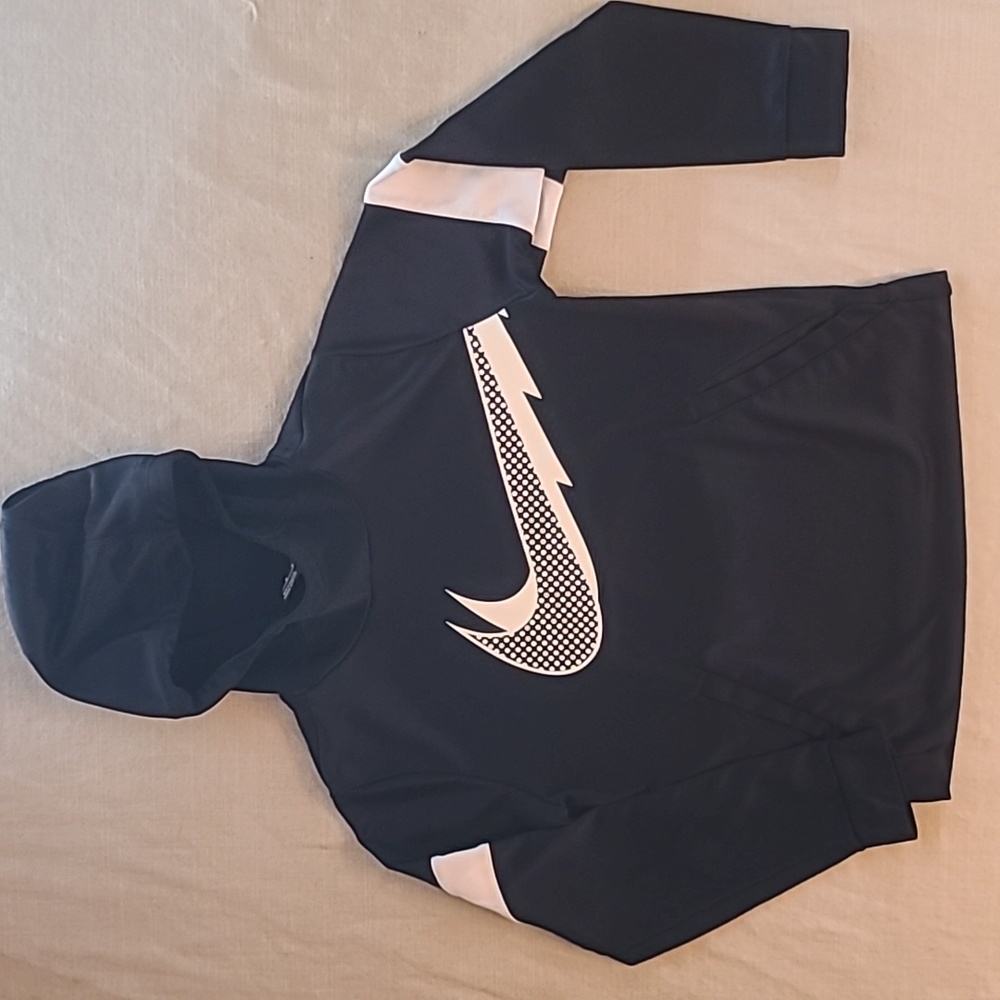 Nike dry-fit hoodie